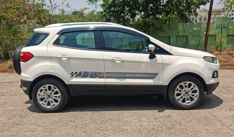 
								ECOSPORT TITANIUM 2015 MODEL DIESEL full									