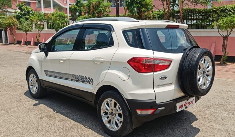 
								ECOSPORT TITANIUM 2015 MODEL DIESEL full									