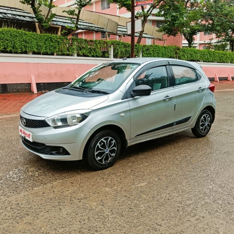 
								TIAGO XE 2016 MODEL DIESEL full									