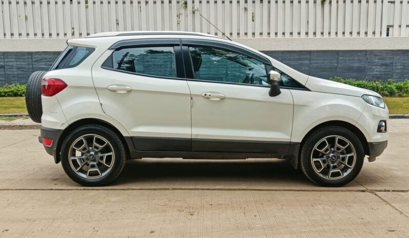 
								ECOSPORT TITANIUM PLUS 2017 MODEL DIESEL full									