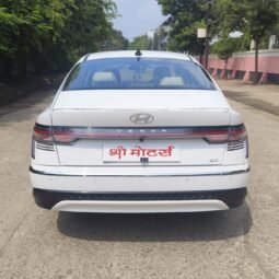 VERNA SX 2023 SUNROOF MODEL PETROL