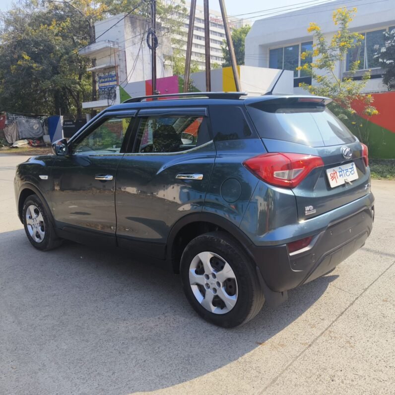 
								XUV300 W6 AUTOMATIC 2019-20 DIESEL full									