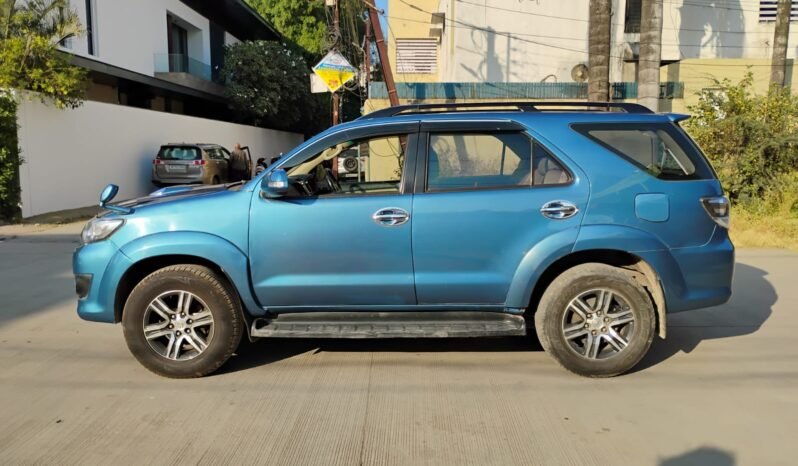 
								FORTUNER 3.0 AUTOMATIC 2014 MODEL DIESEL full									