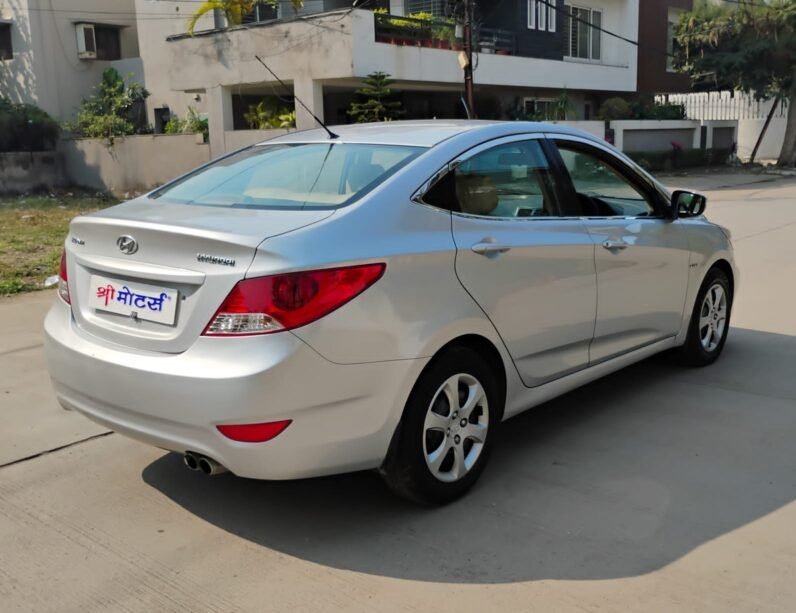 
								VERNA 1.4 VTVT 2012 MODEL PETROL full									