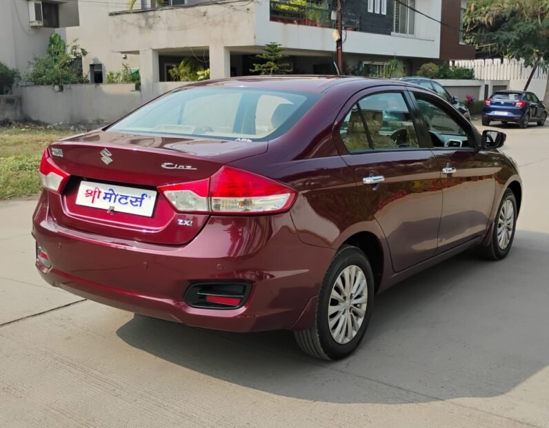 
								CIAZ ZXI 2015 MODEL PETROL full									