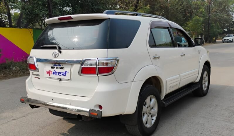 
								FORTUNER  4*4 2011 MODEL DIESEL full									