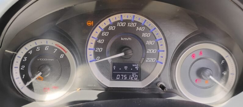 
								HONDA CITY VMT 2012 MODEL PETROL full									