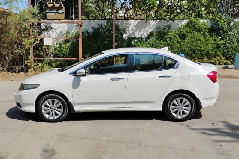 
								HONDA CITY VMT 2012 MODEL PETROL full									