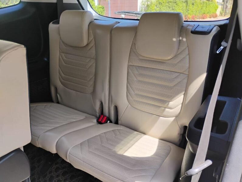 
								CARENS 1.4 LUXURY AUTOMATIC 2022 MODEL PETROL full									