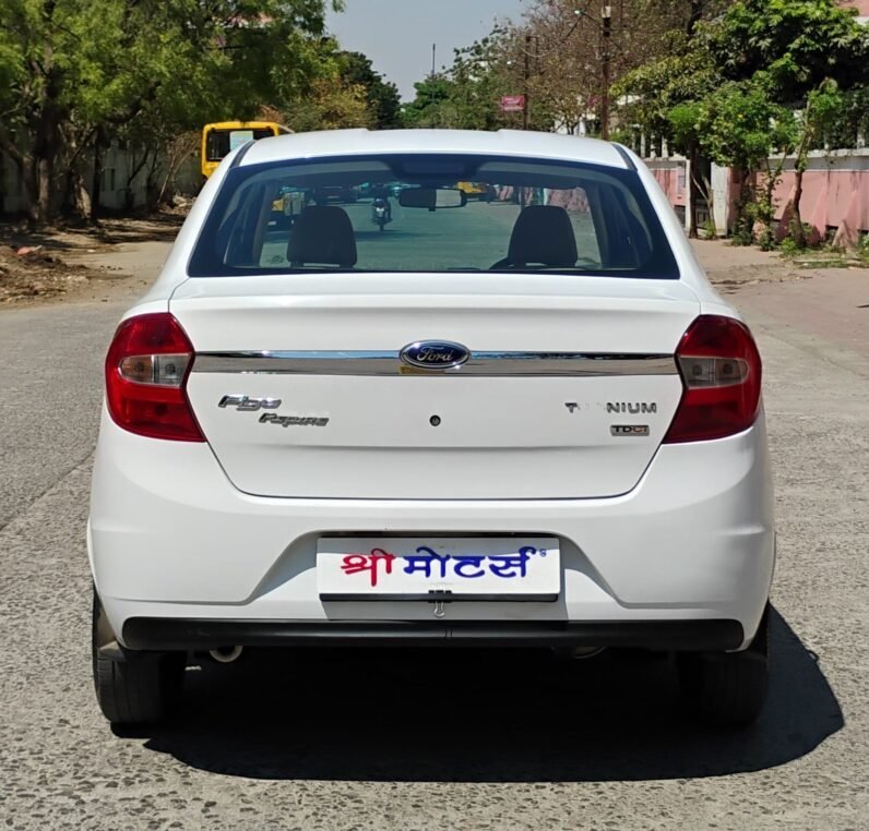 
								ASPIRE 1.5 TITANIUM 2018 MODEL DIESEL full									