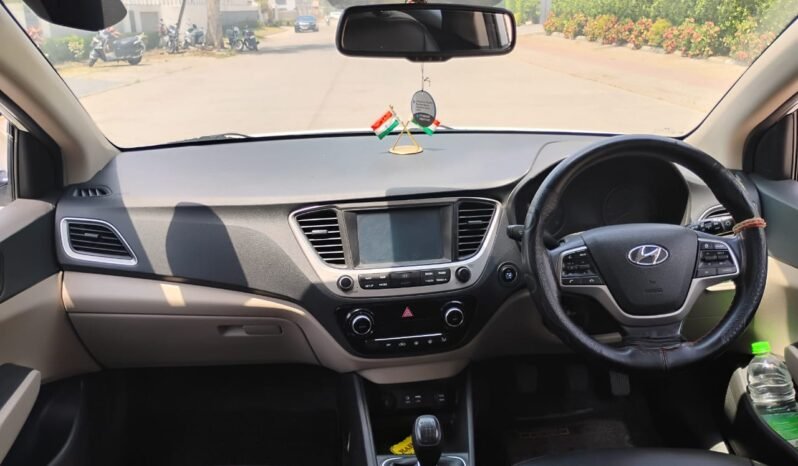 
								VERNA 1.6 SX 2019 MODEL PETROL full									