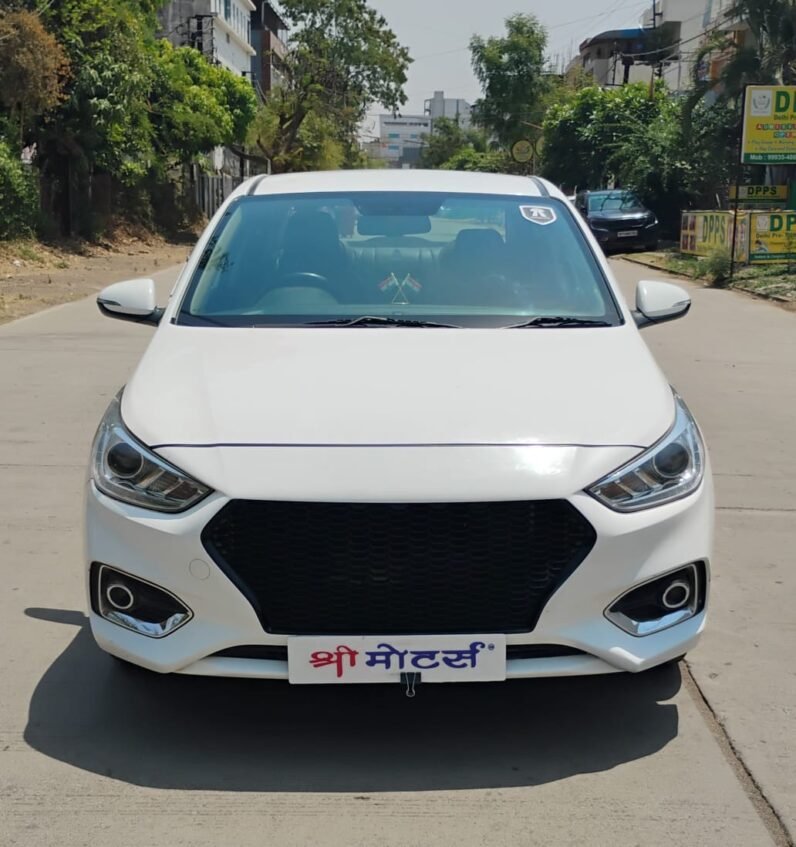 
								VERNA 1.6 SX 2019 MODEL PETROL full									