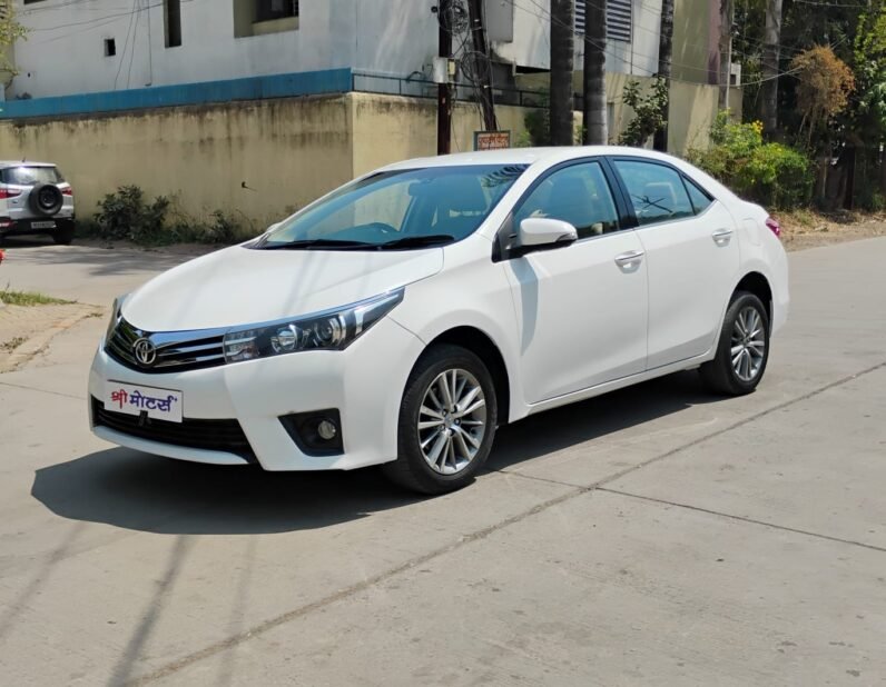 
								ALTIS 1.8 V 2015 MODEL  PETROL full									