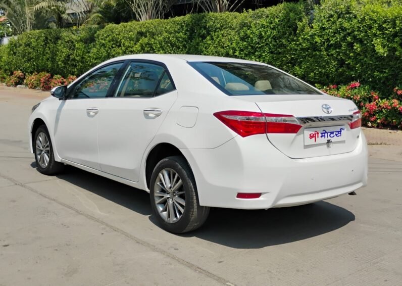 
								ALTIS 1.8 V 2015 MODEL  PETROL full									