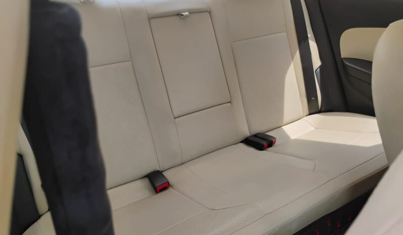 
								RAPID 1.5 TDI STYLE 2017 MODEL DIESEL full									