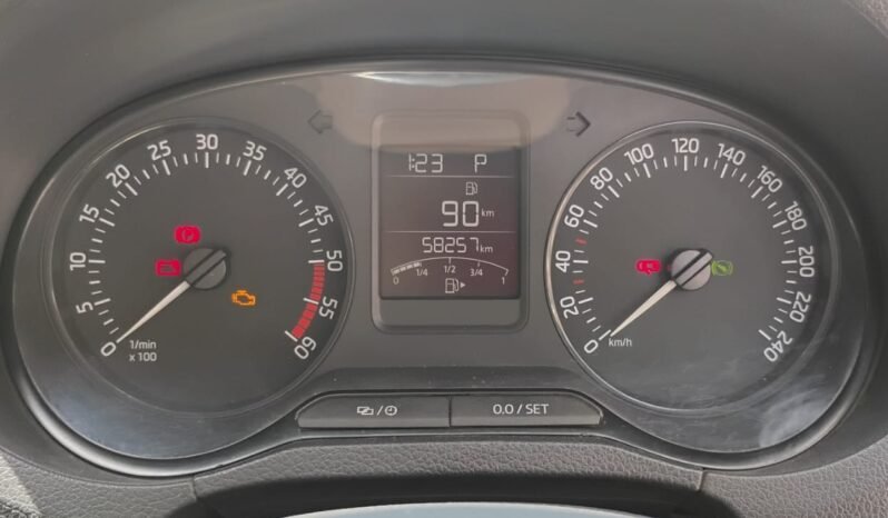 
								RAPID 1.5 TDI STYLE 2017 MODEL DIESEL full									