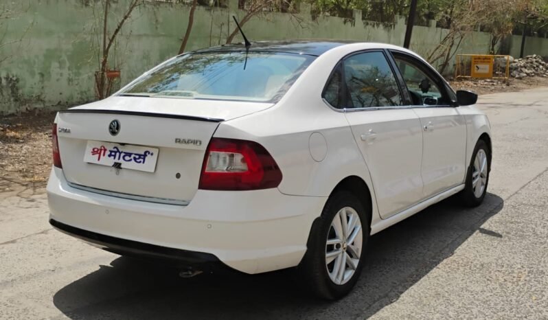 
								RAPID 1.5 TDI STYLE 2017 MODEL DIESEL full									