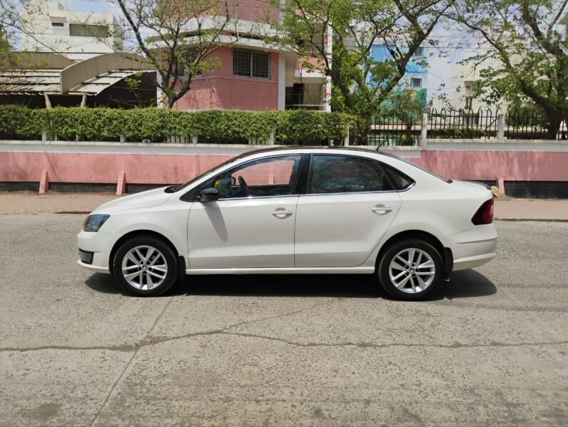 
								RAPID 1.5 TDI STYLE 2017 MODEL DIESEL full									