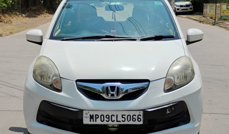 
								BRIO SMT 2012 MODEL PETROL full									