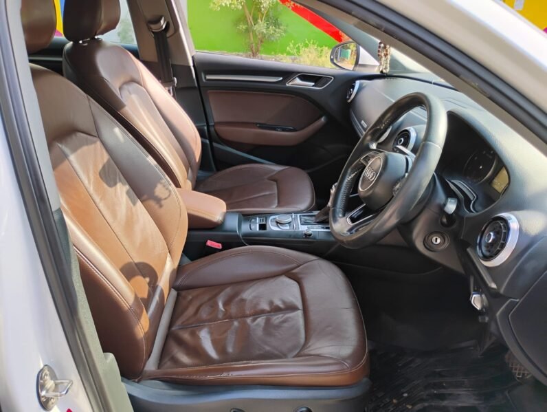 
								AUDI A3 TDI AUTOMATIC 2018 MODEL DIESEL full									
