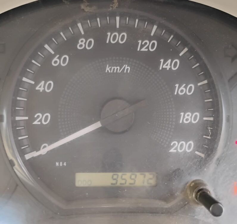 
								INNOVA 2.5 G 2012 MODEL DIESEL full									
