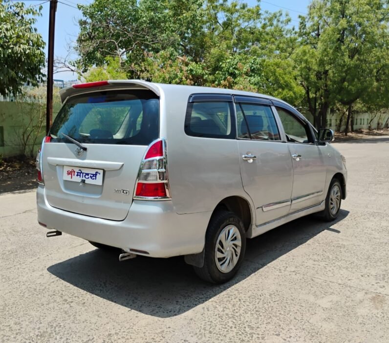 
								INNOVA 2.5 G 2012 MODEL DIESEL full									