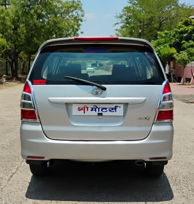 
								INNOVA 2.5 G 2012 MODEL DIESEL full									