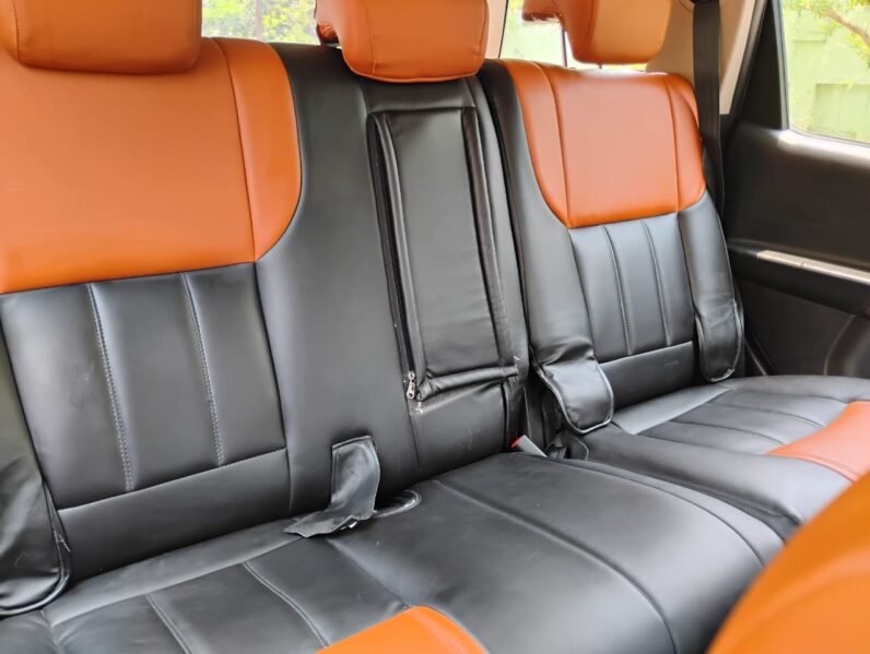 
								XUV500 W8 2012 MODEL DIESEL full									