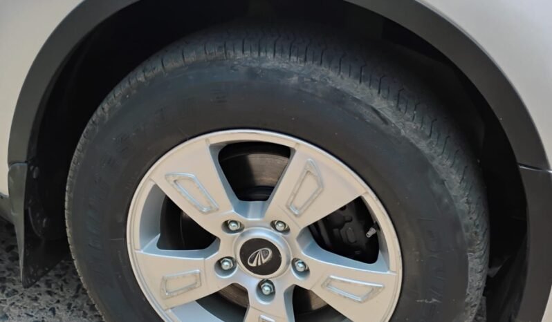 
								XUV500 W8 2012 MODEL DIESEL full									