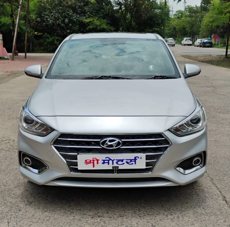 
								VERNA SX (O) AT 2018 MODEL PETROL full									