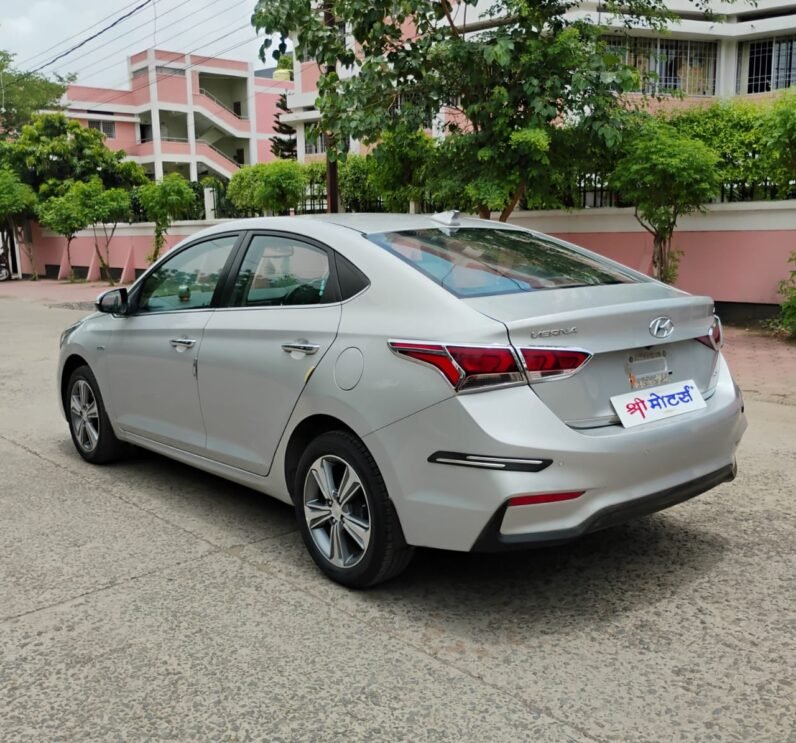 
								VERNA SX (O) AT 2018 MODEL PETROL full									