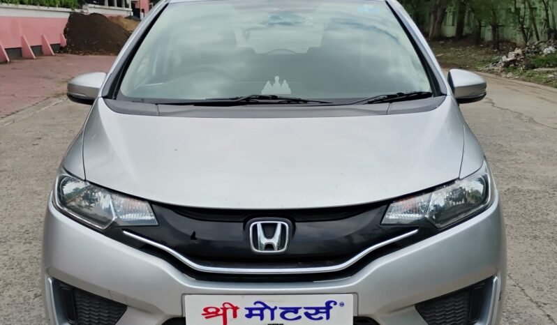 
								JAZZ SMT 2017 MODEL PETROL full									