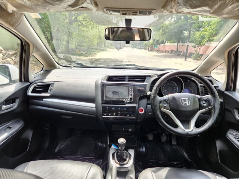 
								WRV VX MT 1.5 2019 MODEL DIESEL full									