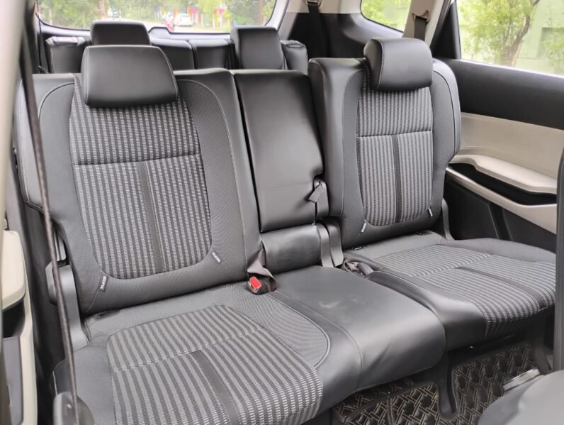 
								CARENS PRESTIGE 2022 MODEL PETROL full									