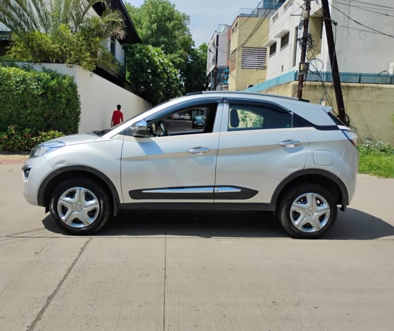 
								NEXON XM 2018-19 MODEL PETROL full									
