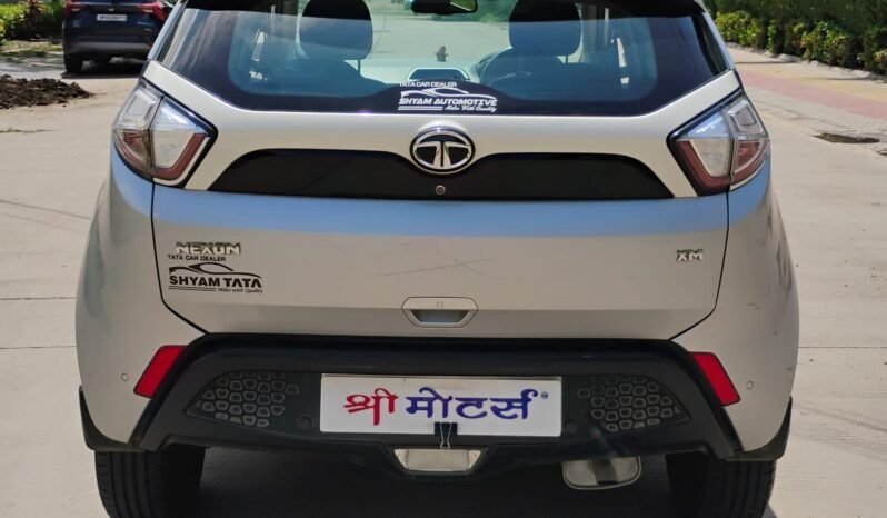 
								NEXON XM 2018-19 MODEL PETROL full									