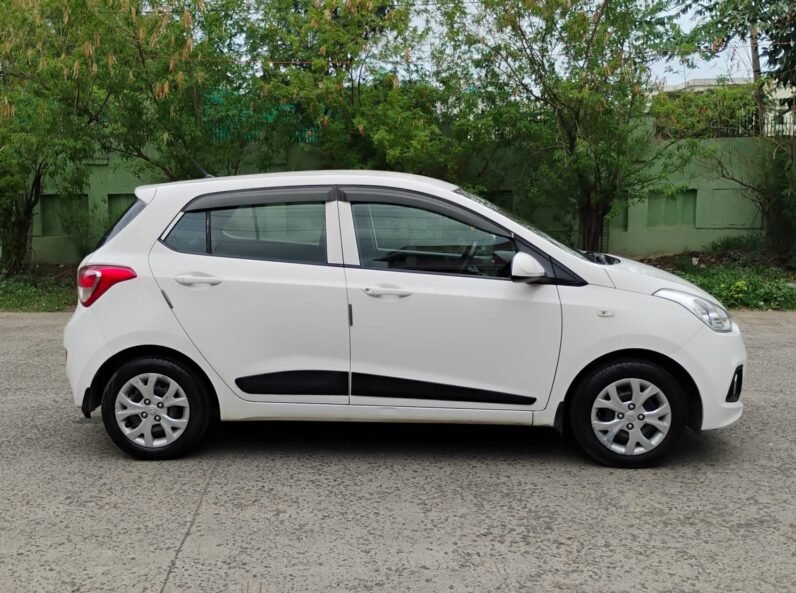 
								GRAND I10 MAGNA 2016 MODEL PETROL full									
