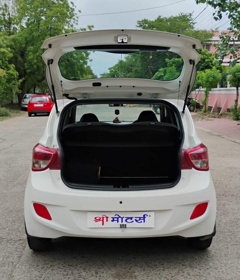 
								GRAND I10 MAGNA 2016 MODEL PETROL full									