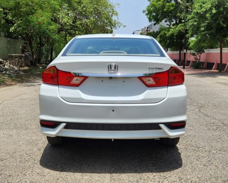 
								HONDA CITY V CVT AT 2017 MODEL PETROL full									