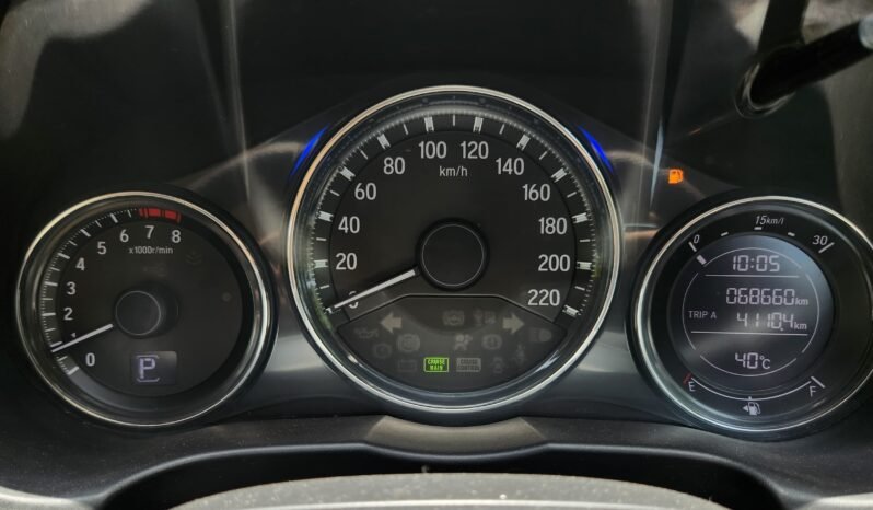 
								HONDA CITY V CVT AT 2017 MODEL PETROL full									