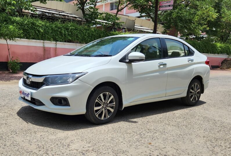 
								HONDA CITY V CVT AT 2017 MODEL PETROL full									