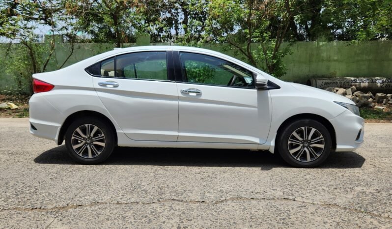 
								HONDA CITY V CVT AT 2017 MODEL PETROL full									