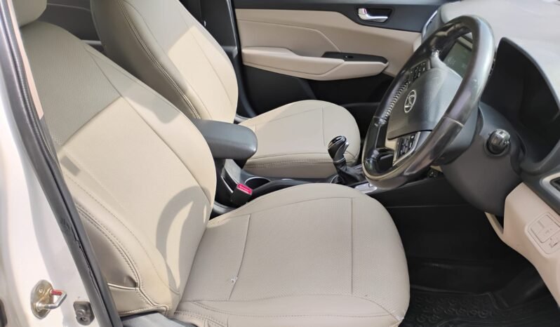 
								VERNA SX (O) AUTOMATIC 2019 DIESEL full									