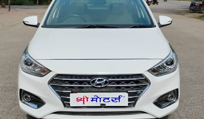 
								VERNA SX (O) AUTOMATIC 2019 DIESEL full									