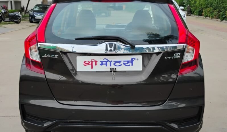 
								JAZZ VX 2020-21 MODEL PETROL full									