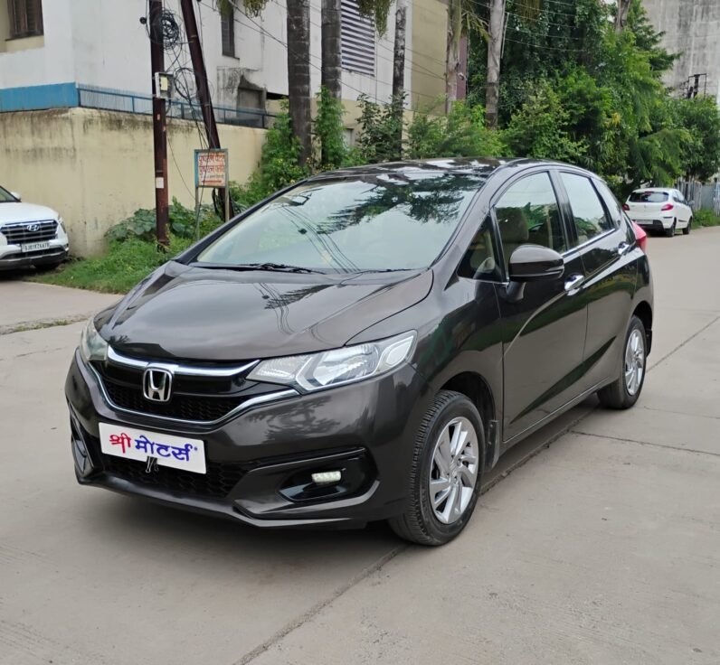 
								JAZZ VX 2020-21 MODEL PETROL full									