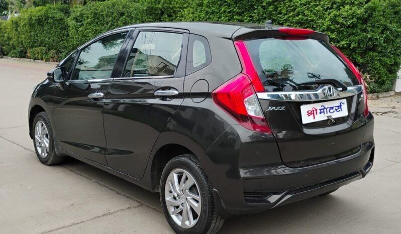 
								JAZZ VX 2020-21 MODEL PETROL full									