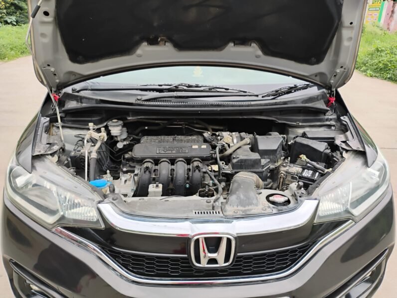 
								JAZZ VX 2020-21 MODEL PETROL full									