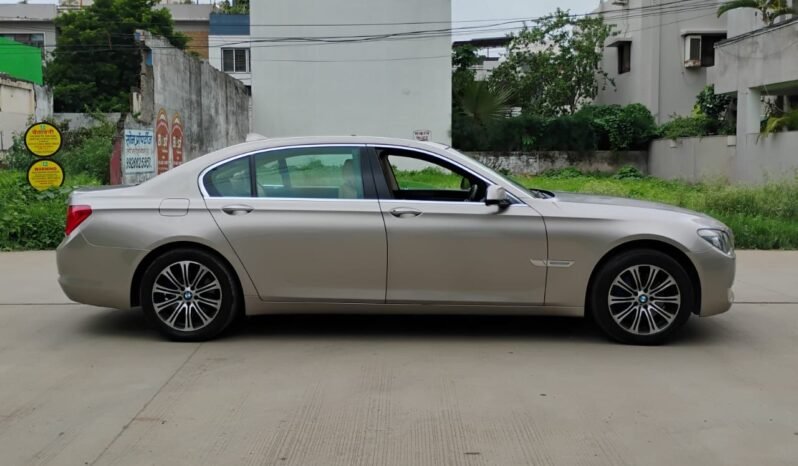 
								BMW 730 LD AUTOMATIC 2013 MODEL DIESEL full									