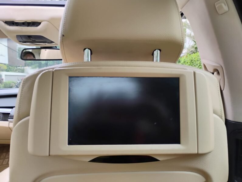 
								BMW 730 LD AUTOMATIC 2013 MODEL DIESEL full									